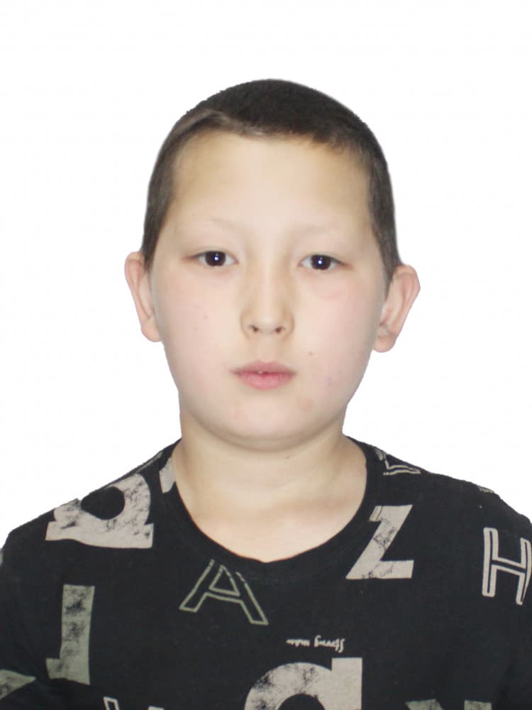 Баястан Б.